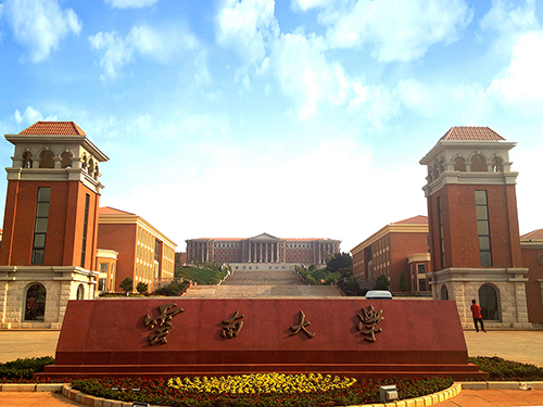 1、云南大學呈貢校區(qū)一期智能化建設工程.jpg